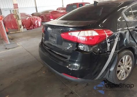 2014 Kia Forte Lx z USA, uszkodzony, nr VIN KNAFX4A67E5065533